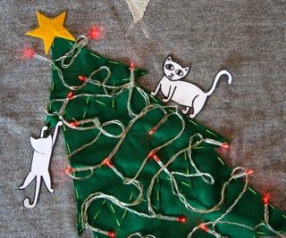 Handmade Ugly Christmas Sweaters, Best Ugly Christmas Sweater Ideas, Ugly Christmas Sweater Diy, Creative Ugly Christmas Sweater, Ugly Christmas Sweater Diy Funny, Ugly Christmas Sweater Cat, Jumper Ideas, Diy Christmas Sweater, Sweater Diy