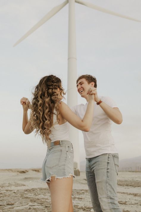 Windmill Prewedding, Windmill Photoshoot, Engagement Picture Outfits Spring, Transition Reels, Photo Inspiration Couple, Couple Photo Outfits, Flowy White Dress, Farm Photoshoot, Photo Ideas Couples