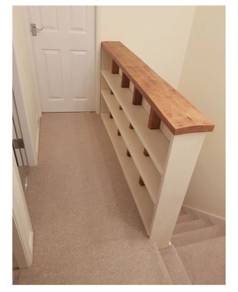 Book Shelf Banister, Bookshelf On Stairs, Bookshelf On Stair Landing, Banister Bookcase, Bookshelf Banister, Landing Banister Ideas, Bookshelf Railing, Landing Bookcase, Bookcase Staircase