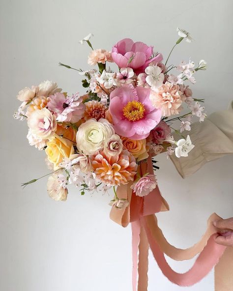 All Posts • Instagram Lovely Bride, Prom Flowers, Pink Bouquet, Wedding Flower Arrangements, Wedding Mood, Bride Bouquets, Flower Bouquet Wedding, Bridesmaid Bouquet, Pink Wedding