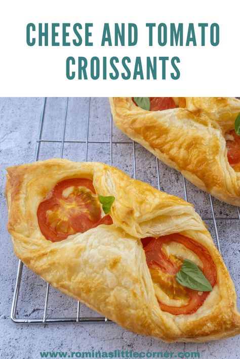 Cheese and Tomato Croissants - Pret's Copycat Recipe - Romina's Little Corner Labor Day Appetizers, Tomato Snacks, Easy Labor, Bread Buns, Cheese And Tomato, Puff Pastry Filling, Cheese Puff Pastry, Cheese Tomato, Croissant Recipe