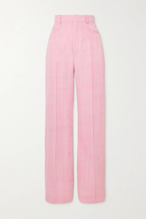 Best Celebrity Outfits, Simon Porte Jacquemus, Pink Wardrobe, Hugo Boss Suit, Shoes Too Big, Rose Pastel, Pink Pants, Pantalon Large, Pleated Pants