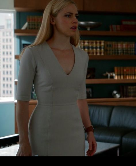 Suits Katrina Bennett, Katrina Suits, Katrina Suits Outfit, Katrina Bennett Suits Outfit, Suits Series Outfits, Lawyer Fashion Women, Buisness Outfits, Jessica Pearson, Cute Office Outfits