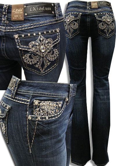 Fleur Jeans Outfit, Righnstone Jeans, Flare Jeans With Diamonds, Bedazzled Bootcut Jeans, Bedazzled Y2k Top, Cute Jeans Y2k, How To Bedazzle Jeans, 2000s Bedazzled Jeans, Bedazzled Flare Jeans