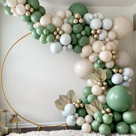 Green Balloon Garland, Balloon Arch Diy, Baby Shower Balloon Arch, Balloon Arch Decorations, Green Bridal Showers, Blush Balloons, Idee Babyshower, Green Baby Shower, Garland Arch