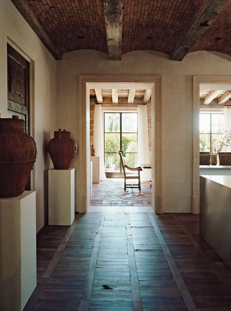 Atelier Am, Contemporary Design Style, Italian Farmhouse, Italy House, Modern Architects, Spanish House, House Flooring, Architectural Digest, Historic Homes