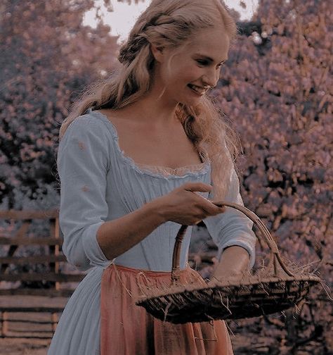 Letizia Core, Aesthetic Cinderella, Aya Core, Live Action Cinderella, Book Core, Royalcore Aesthetic, Cinderella Aesthetic, Cinderella 3, Cottage Dress