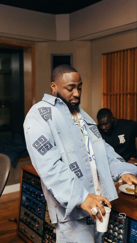 Davido Nigeria, Tupac Pictures, Upbeat Songs, New Pictures, Celebrity Photos