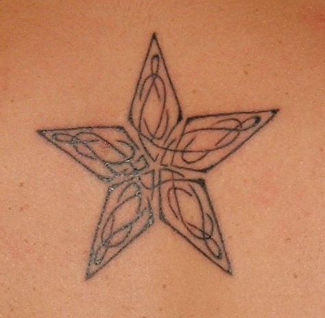 celtic star by cait20 5 Star Tattoo, Celestial Tattoos, Vintage Clock Tattoos, Image Tattoo, Flash Pictures, Tattoo Pretty, Celtic Star, 5 Tattoo, Tattoo Free