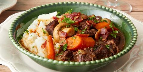 It'll make your whole house smell like Heaven! Burgundy Beef, Beef Burgundy Recipe, Beef Burgundy, Slow Cooked Beef, Winter Dinner, Braised Beef, Hearty Stews, Creamy Mashed Potatoes, Beef Stew