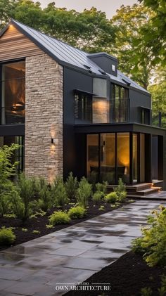 Houses Outside Modern, Danish Exterior Home, Nordic Architecture Modern, Industrial Style House Exterior, Small Industrial House Exterior, Modern Barn House Exterior, Cool Modern Houses, Scandinavian Home Exterior, Modern Scandinavian House