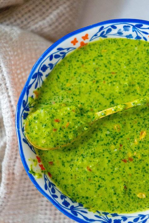 Zhoug (Skhug) Sauce - Sweet CS Designs. Skhug Recipe, Zhoug Sauce, Mediterranean Sauce, Sandwich Sauces, Cilantro Sauce, Grilled Potatoes, Yogurt Recipes, Middle Eastern Recipes, Grilled Vegetables