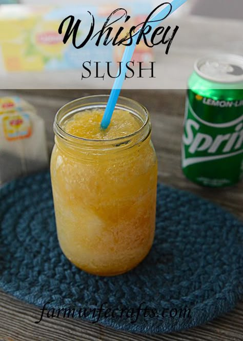 Whiskey Frozen Drinks, Whiskey Slush Frozen, Alcohol Slushies Recipes Frozen Drinks, Whiskey Slush Recipe, Frozen Alcoholic Drinks Recipes, Vodka Slush Recipe, Bourbon Slush Recipe, Whiskey Slush, Slushy Alcohol Drinks