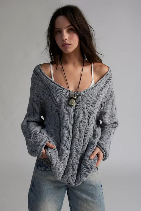 Free people sweater outfit