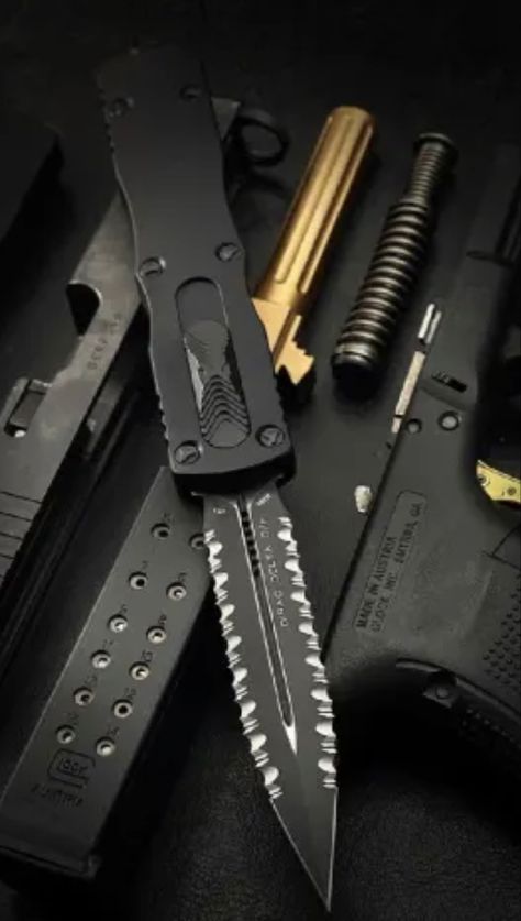 Microtech Knives, Tops Knives, Switchblade Knife, Tactical Swords, Butterfly Knife, Tactical Gear Loadout, Cool Knives, Night Vision, Tool Set