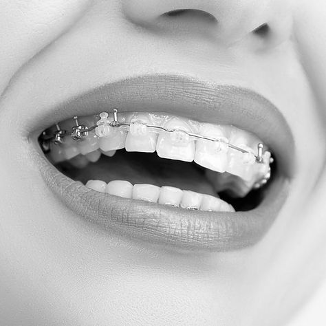 Citydent.ar - Implante Dental, Ortodoncia Dental Photos, Dental Social Media, Dental Photography, Everything Is Fine, Eye Makeup, Map, Marketing, Zipper, Makeup