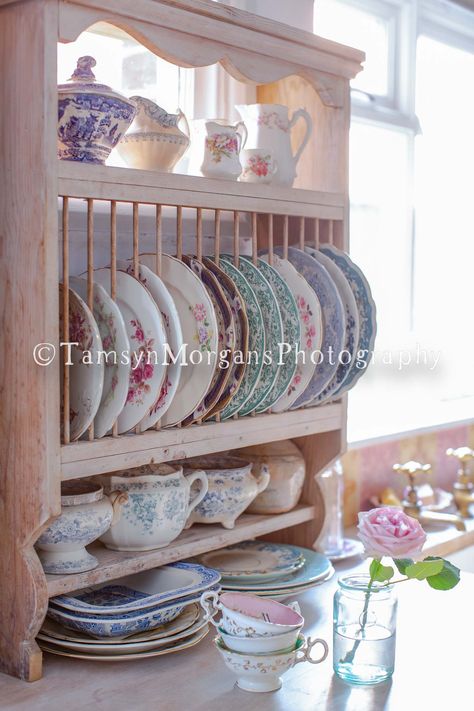 Cottagecore Decor Ideas, Tea Cup Chandelier, Country Cottage Interiors, Create A Cozy Home, Mismatched Plates, Pine Walls, Plate Rack, Kitchen Images, Have A Lovely Weekend