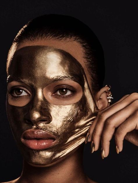 Gold Facial, Gold Face Mask, Esthetician Marketing, Mask Fashion, Gold Mask, Marketing Photos, Gold Beauty, Gold Face, Harper’s Bazaar