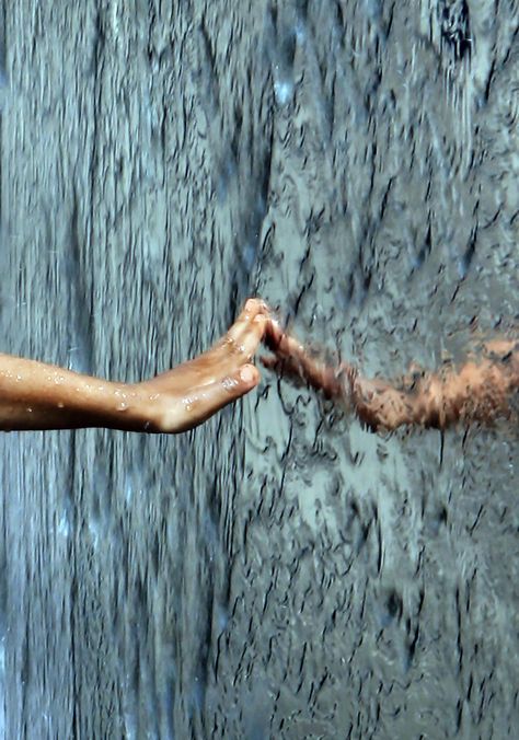 Steve Garrington - https://flic.kr/p/ETwwo9 | Touch | A child's hand reaches out to touch the Water Tower in Cardiff Bay. (Some people are commenting that it was a good idea to rotate the image - I haven't, this is a real world image of a child touching a reflective metal tower that has water running down its sides.) Child Of Poseidon Aesthetic, Reflective Metal, Cardiff Bay, Daughter Of Poseidon, Hands Reaching Out, Water People, Amoled Wallpapers, Water Aesthetic, Fotografi Digital