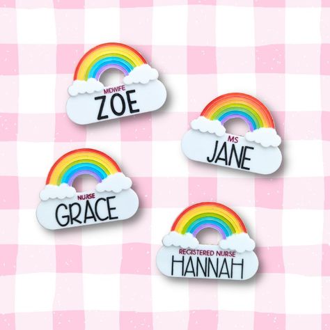 ✨🌈 RAINBOW MAGIC 🌈✨ THE perfect way to brighten up your workday! ☀️ Who said name tags had to be boring!? 😍🙌🏻 #nametags #BadgeReel #namebadges #nursingbadges #teacherbadges #rainbow Quirky Gift Ideas, Rainbow Names, Personalised Badges, Rainbow Magic, Rainbow Pastel, Gifts Teacher, Keep Clean, Name Badges, Badge Design