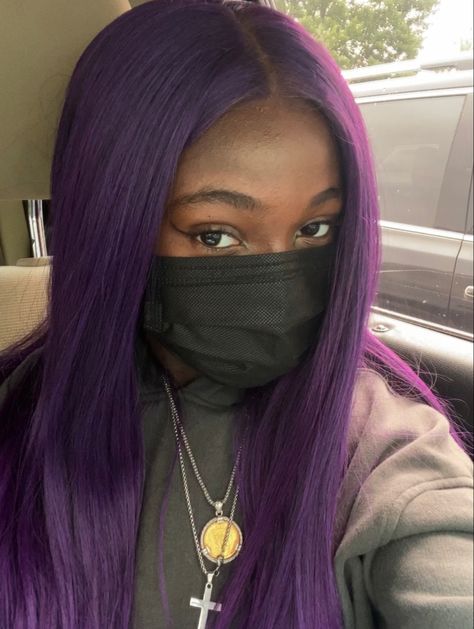 Purple Hair Dye Black Woman, Purple Hair Dark Skin, Purple Hair On Brown Skin, Purple Hair On Dark Skin, Dark Purple Curly Hair Black Women, Black Woman Purple Hair, Justin Skye Purple Hair, Dark Purple Natural Hair Black Women, Purple Natural Hair