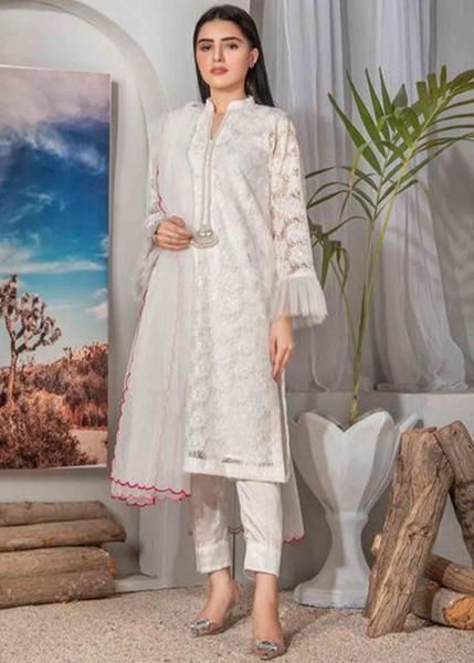 Color: White Fabric: Cotton Work Technique: Embroidery Description: The show stopper look for this Eid-ul-fitr, they say white resembles dominance in a subtle fashion, One can never go wrong with this all white-detailed look. We have this beautiful angelic outfit with such precise detailing that no errors could be found. A 3-piece outfit with a fully embroidered net shirt, ruffles on the sleeves, sparkle detailing around the neck, followed by a cotton silk simple trouser and a 4-side pink scallo Angelic Outfits, Subtle Fashion, Black Dress Women, Net Shirt, Sara Khan, Sarah Khan, Eastern Dresses, Pakistani Actors, Eid Ul Fitr