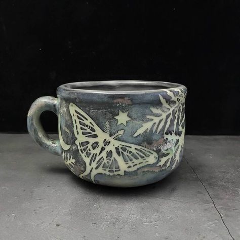 Jamie Spinello Ceramics / Butterfly mug Luna Moth Ceramic, Cool Mugs Aesthetic, Ceramic Tea Bowls, Cool Mug Designs Ceramics, Cute Painted Ceramics, Gothic Ceramic Art, Ceramic Useful Ideas, Butterfly Sgraffito, Grunge Pottery