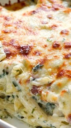 Spinach Dip Chicken, Cheesy Spinach Dip, Dinner Spinach, Cheesy Spinach, Cheesecake Dip, Favorite Dinner, Spinach Dip, Chicken Pasta Recipes, Idee Pasto Sano