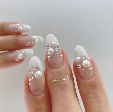 Tips Acrylic Nails, Nail Glue Gel, Pearl Nail Art, Milky Nails, Fancy Nails Designs, Nails Tips, Nails Fake, Pearl Nails, Soft Nails