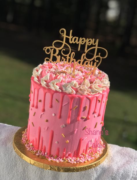 Pretty In Pink Cake Ideas, Barbie Pink Birthday Cake, Hot Pink Birthday Cake Ideas, Pretty Pink Cakes Girly, Two Tier Birthday Cake For Women, Bright Pink Birthday Cake, Hot Pink Birthday Ideas, Cute Birthday Cakes Pink, Hot Pink Cake Ideas