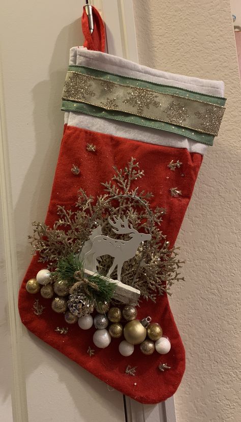 Stocking Decorating Contest Ideas Diy, Stocking Diy Ideas, Stocking Decorating Ideas Contest, Stocking Contest Ideas, Decorate Stockings Christmas, Stocking Decorating Contest, Stocking Decorating Ideas, Stocking Decorating, Office Stockings