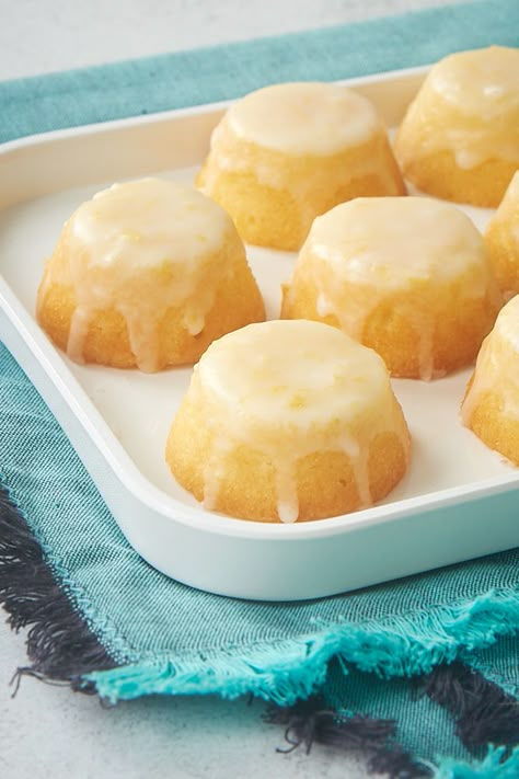 Mini Lemon Pound Cake Pound Cake Bites, Lemon Pound Cakes, Mini Lemon Cakes, Lemon Cakes, Lemon Dessert, Mini Bundt, Cake Bites, Pound Cakes, Lemon Pound Cake