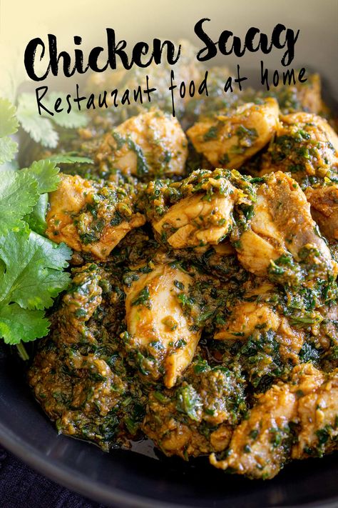 Saag Chicken, Chicken Saag, Saag Recipe, Chicken Casserole Dinners, Turkey Dishes, Simple Dinner, Indian Curry, Spinach Recipes, Frozen Spinach