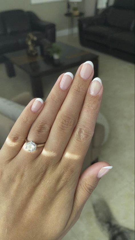 Different French Manicure Ideas Almond, Gel Bridal Nails, French Manicure Oval Nails, Wedding Shower Nails, Almond Shape French Tip Nails, Wedding French Manicure, French Manicure Couleur, Bachelorette Nails The Bride, Dip Powder French Manicure