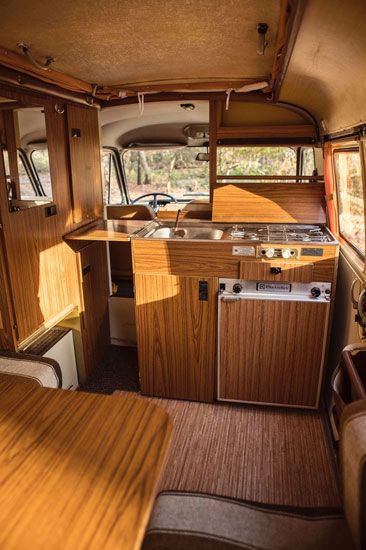 Kombi Trailer, Vw T3 Camper, Eriba Puck, Vintage Fiat, Vw Bus Interior, Motorhome Interior, T3 Vw, Kombi Motorhome, Vw Westfalia