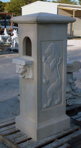 Mediterranean Mailboxes Mailbox Post Ideas, Vintage Mailbox, Post Boxes, Mailbox Post, Post Box, Building Structure, Post Ideas, Clay Pottery, Fire Hydrant