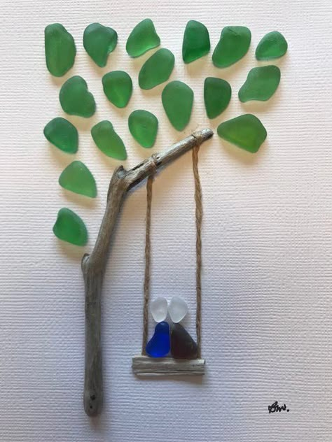 Sea Glass Diy, Picture Beach, Sea Glass Art Diy, Sea Glass Art Projects, Beach Glass Crafts, Glass Art Pictures, Glass Art Projects, Beach Glass Art, Beach Lover Gifts