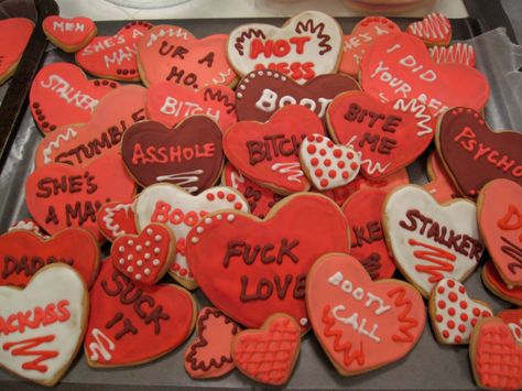 For the slightly less sentimental this Valentine's Day, my own interpretation of love cookies. I Hate Valentine's Day, Hate Valentines Day, Funny Single, Valentine Candy Hearts, Valentines For Singles, Piñata Ideas, Anti Valentines Day, Valentines Day Cookies, Valentine Cookies