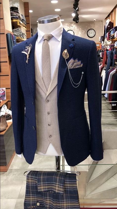 Court Design For Men, Wedding Suits Groom Navy Blue, Wedding Court For Men, Court Suit For Men, Navy Blue Dress Accessories Wedding, 3 Pcs Suit Men, Blazer Outfits Men Wedding, Blue Blazer Outfit Men, Navy Blue Suit Men