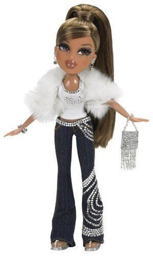 so stylin'! Bratz Forever Diamondz, Bratz Doll Halloween Costume, Bratz Doll Makeup, Bratz Halloween Costume, Bratz Yasmin, Black Bratz Doll, Bratz Doll Outfits, Doll Halloween Costume, Bratz Girls