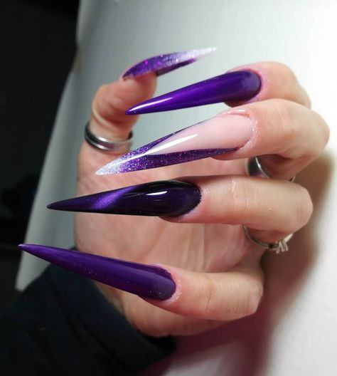 Purple Edgy Nails, Dark Purple Stiletto Nails, Purple Stilleto Nails, Purple Nails Stiletto, Purple Stiletto Nails Design, Purple Goth Nails, Purple Stiletto Nails, Black And Purple Nails, Acrylic Nails Stiletto