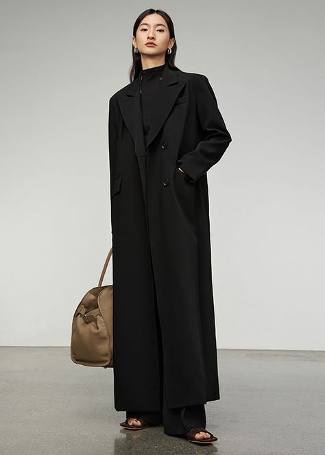 business women trench Long Black Coat Outfit, Black Coat Outfit, Women's Trench Coat, Trench Coat Outfit, Long Black Coat, Maxi Coat, Long Trench, Long Trench Coat, Trench Coat Black