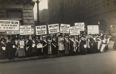 Musical celebrates “Perfect 36” that led to 19th amendment – The Mercury News Suffrage Movement, Signs, White, Black