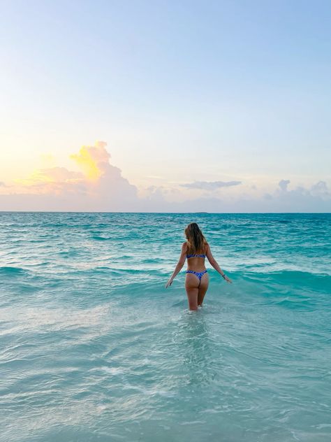 beach pose ideas inspo sunrise bikini bahamas waves pictures instagram Bahamas Vacation Pictures, Waves Pictures, Beach Pose Ideas, Bahamas Trip, Ig Pictures, Cruise Pictures, Bahamas Vacation, Nassau Bahamas, Sunrise Beach