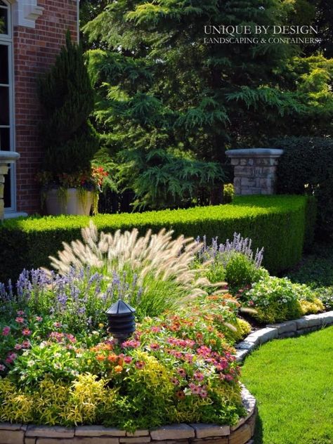 11 Oklahoma Landscaping Ideas to Beautify Your Home (Photos) 13 Oklahoma Landscaping, Garden Design London, Landscape Backyard, Yew Tree, Landscaping Backyard, Garden Idea, Garden Pictures, Garden Oasis, Garden Gate