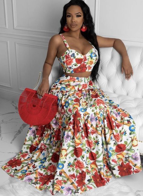 Vacay Looks, New Look Clothes, Gown Outfit, African Print Jumpsuit, Ankara Dress Designs, Classy Skirts, 2piece Outfits, Chic Dress Classy, Simple Gowns