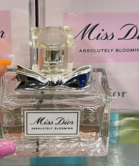 miss dior absolutely blooming perfume pink aesthetic bow sparkle nails Miss Dior Absolutely Blooming Aesthetic, Perfume Pink Aesthetic, Pink Aesthetic Bow, Elisa Core, Miss Dior Absolutely Blooming, Dior Absolutely Blooming, Absolutely Blooming, Aesthetic Bow, Perfume Aesthetic