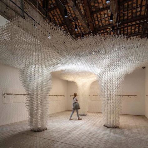 As part of the 16th International Architecture Exhibition La Biennale di Venezia, the Ministry of Culture of the Republic of Croatia introduced one of the world’s largest 3D printed structures. Cloud Drawing is an installation that crosses the boundaries of architecture, art, precision engineering, computational design and robotic fabrication. Lattice Structure, Visual Tracking, Parametric Architecture, Architecture Images, Venice Biennale, Scale Design, Art Installation, Installation Art, Picture Gallery