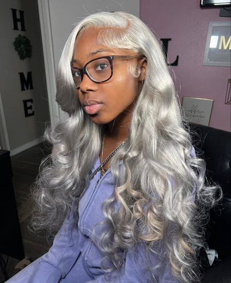 Middle Part Curls, Install Wig, Wigs Hairstyle, Frontal Wig Install, Grey Hair Wig, Gray Hairstyles, Silver Wigs, Wig Install, Grey Wig