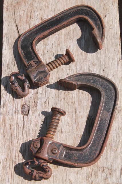 antique industrial tool woodworking or machinist's clamps, iron skeleton key turn screw clamps Rusty Tools, Antique Hand Tools, Antique Industrial, How To Clean Rust, Farm Tools, Toasters, Antique Tools, Old Tools, Antique Iron